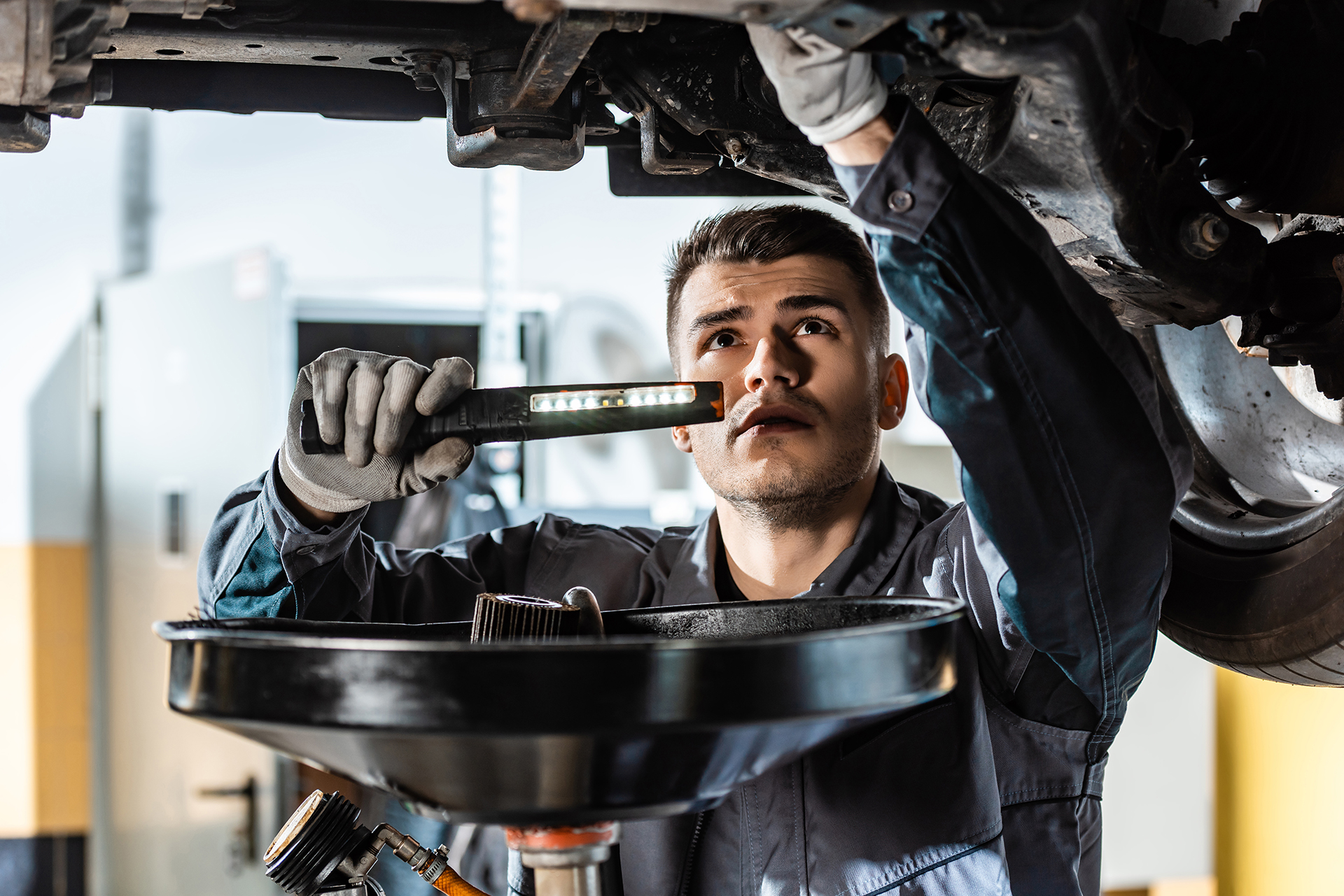 KFZ Öltechnik Service & Ölabsauger zum Altöl-Handling